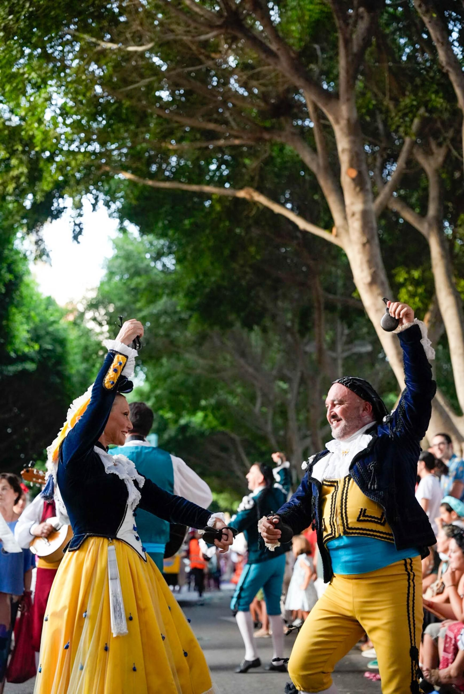 Así se ha vivido la Batalla de Flores en la Feria de Almería