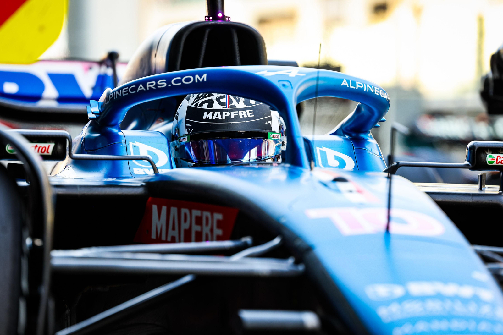 Las escuderías de  Fórmula uno se prueban tras el fin de temporada