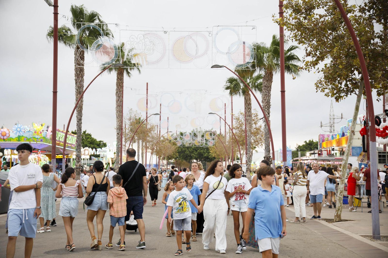 Las imágenes del lunes en la Feria de Almería sin ruidos