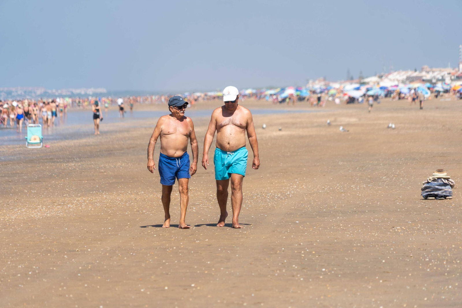 Ambiente de las playas de Punta Umbría la mañana del sábado 9 de agosto