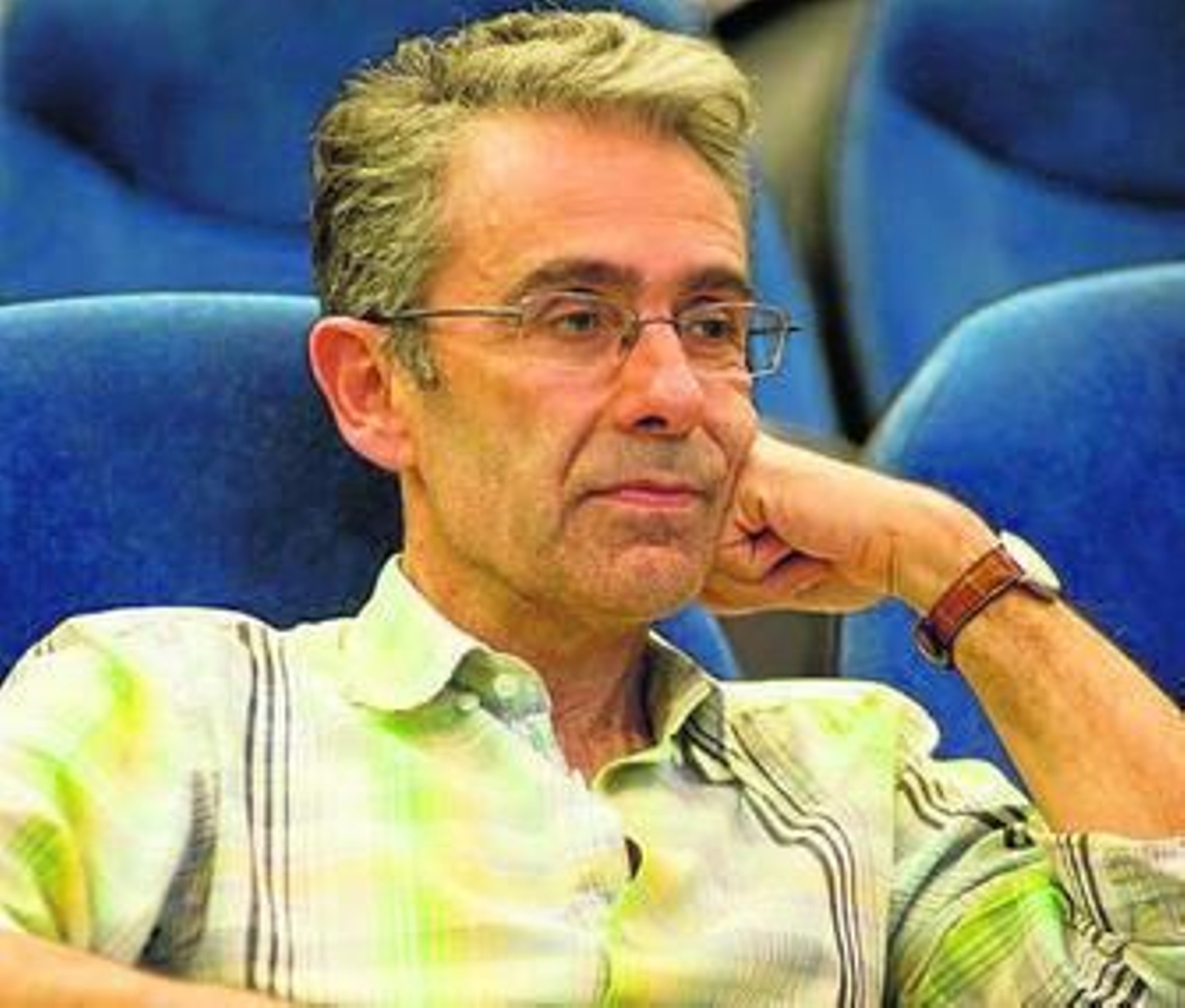 El psiquiatra Gregorio Armañanzas, autor de la novela 'Fantasma de nuestra guerra'.