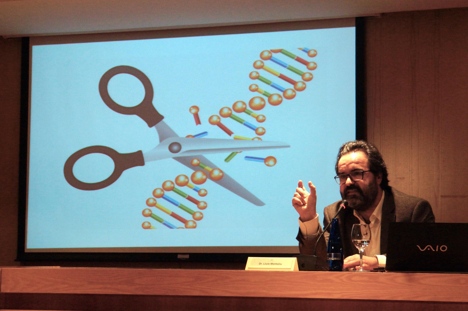 Lluís Montoliu, durante una sesión de Encuentros con la Ciencia celebrado el pasado año.