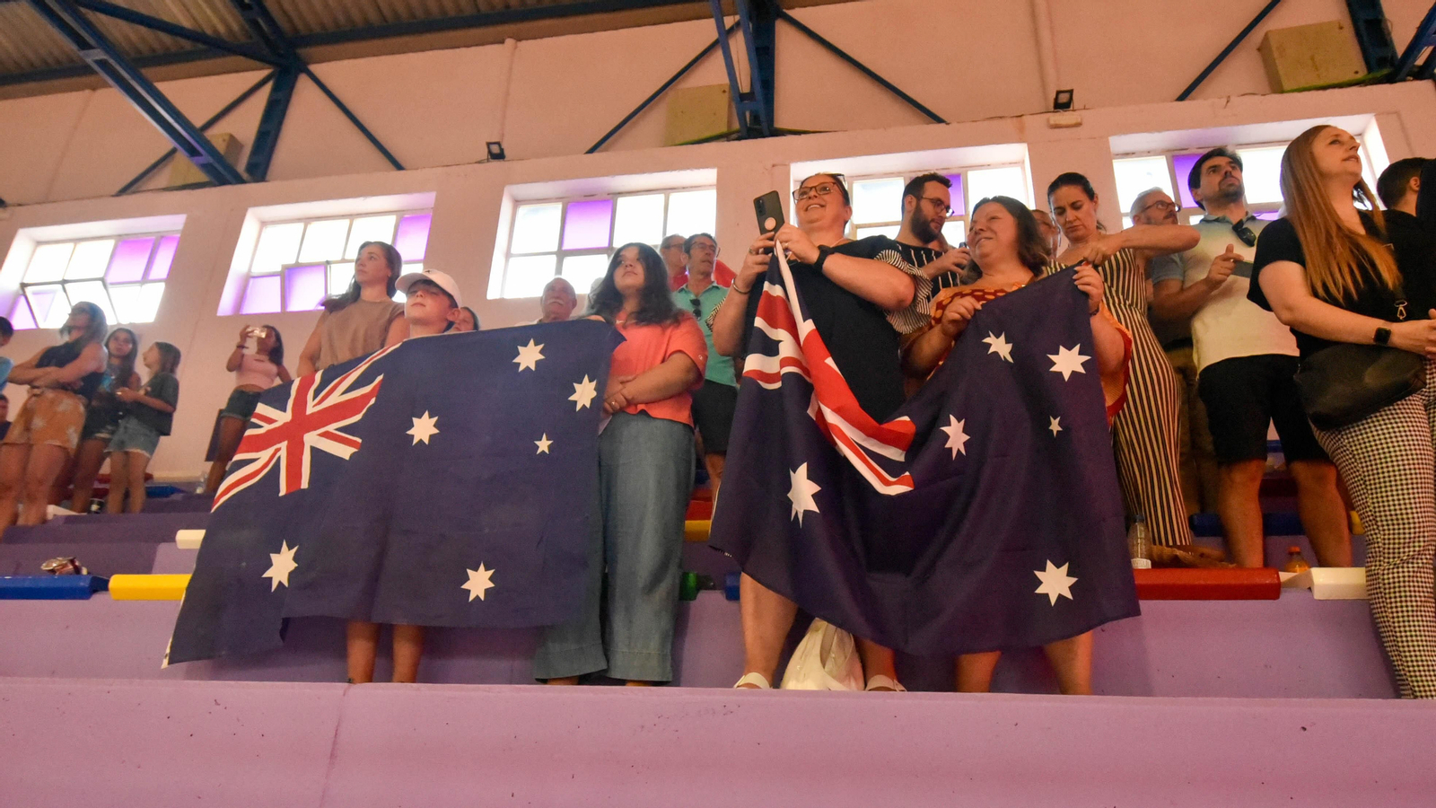 Las fotos de la reinauguración del Pabellon Municipal de La Línea