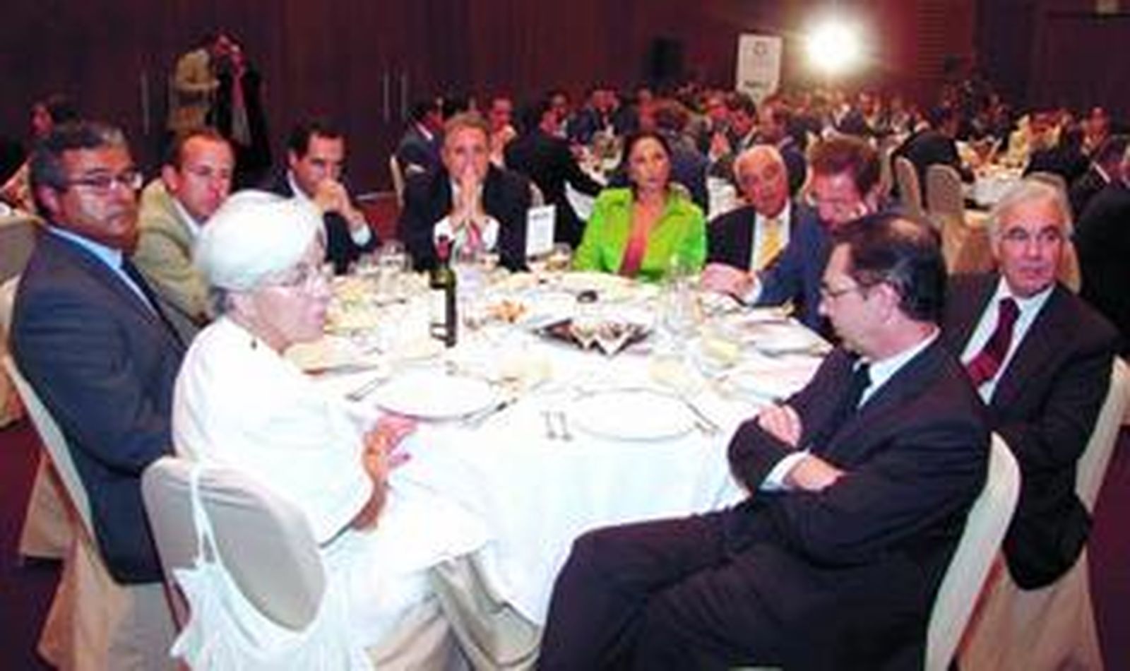 María Leal, Francisco Mondragao, Manuel Moyano, Cristóbal Cantos, Antonio Lucio-Villegas, Teresa Sáez, Dimas Rizzo, Antonio Milla, José Correa y Fernando Sequeiro.