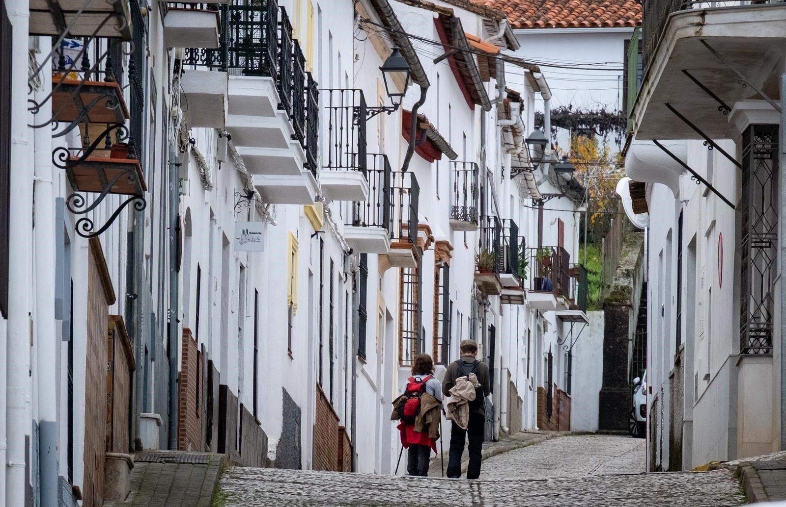 Calle de un pueblo de Huelva.