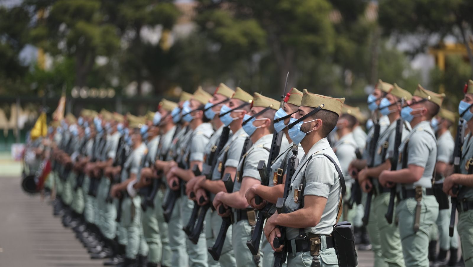 Fotogalería toma de posesión del General Melchor Marín Elvira. La Legión. Almería