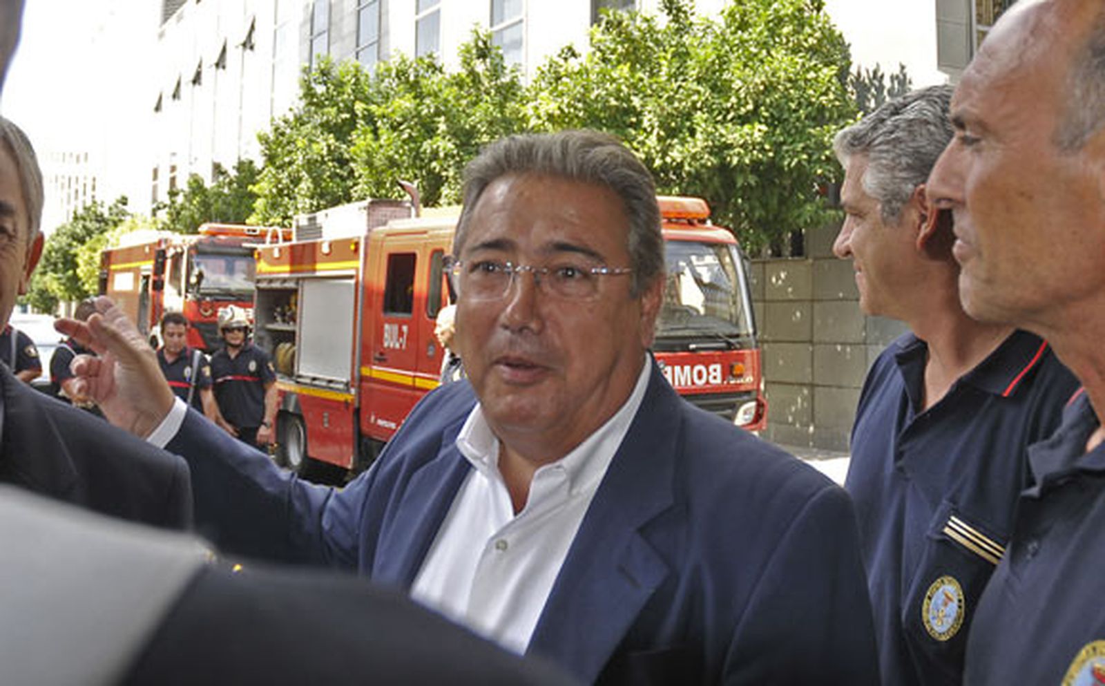 Zoido insiste en que bajará los impuestos hasta la media nacional