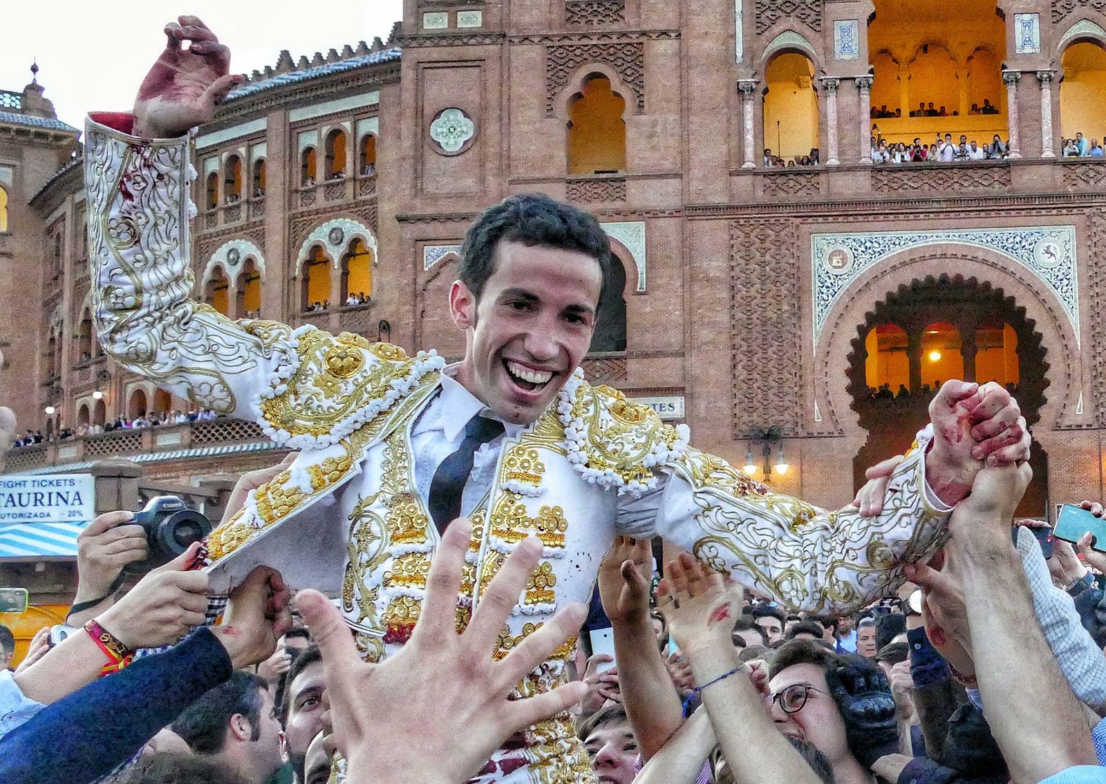 David de Miranda el pasado día 23 en su salida a hombros de Las Ventas.
