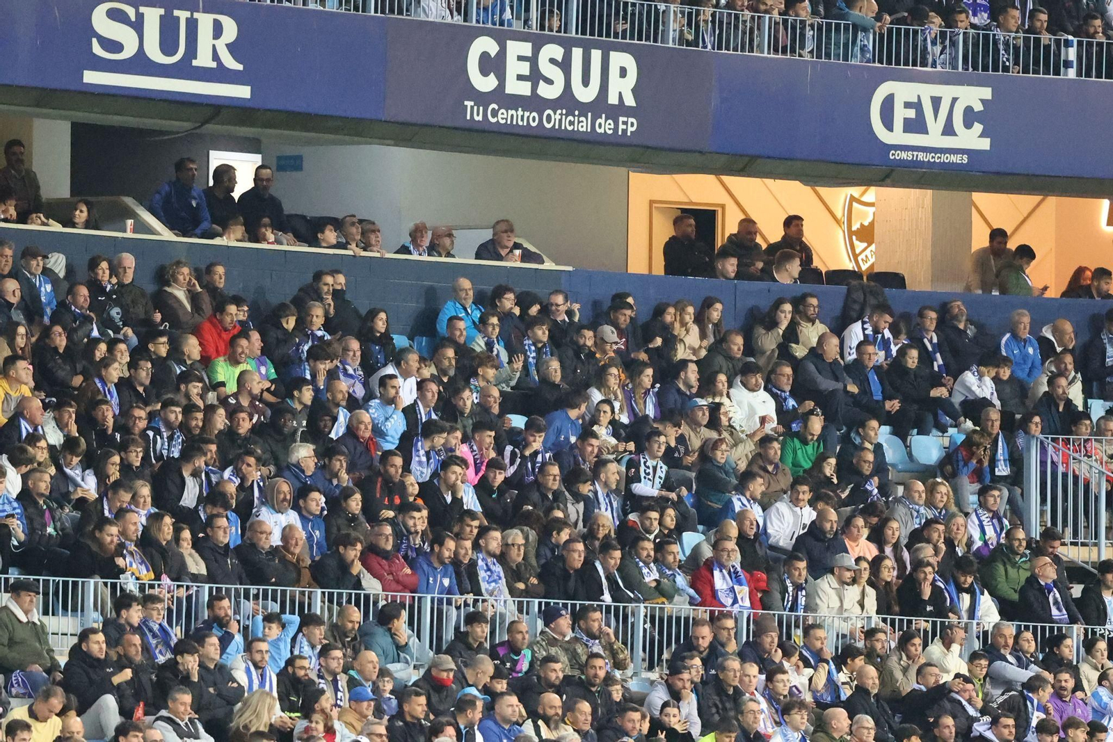 Búscate en las gradas de La Rosaleda en el Málaga CF-Zaragoza