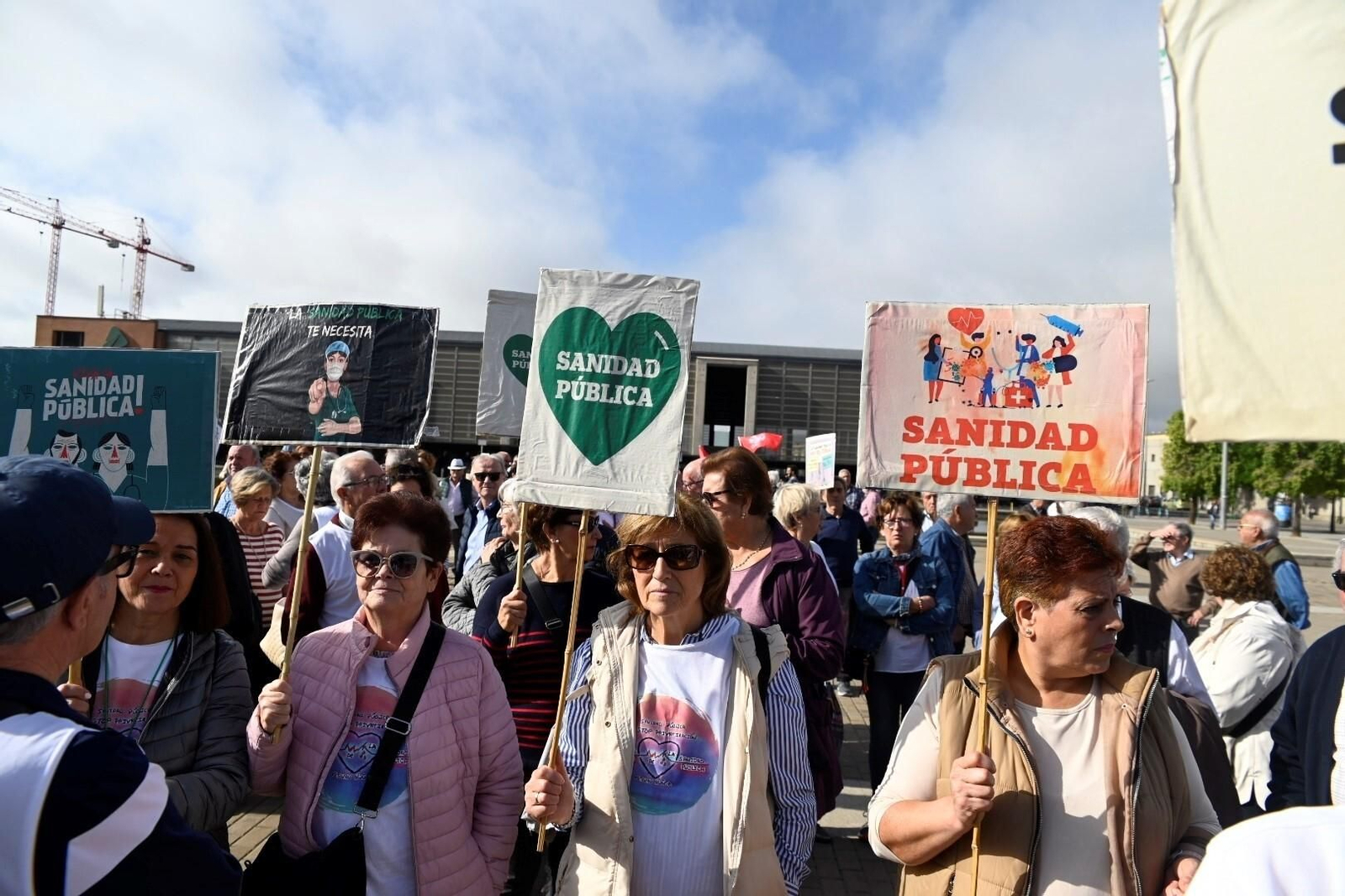 La manifestación en defensa de la sanidad pública en Córdoba, en imágenes