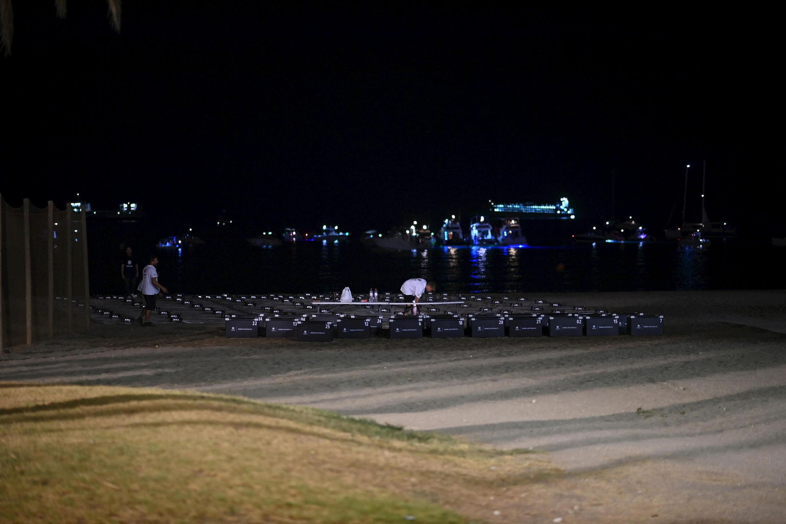 Drones y fuegos artificiales para abrir la Feria de Málaga 2022 (fotos)