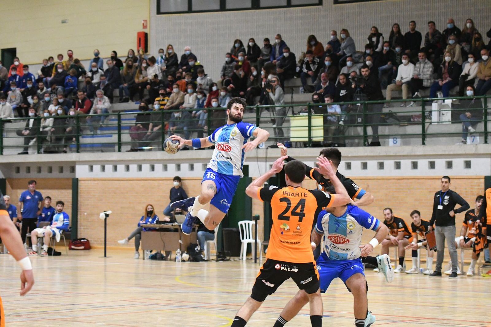 Un lanzamiento de Portela.