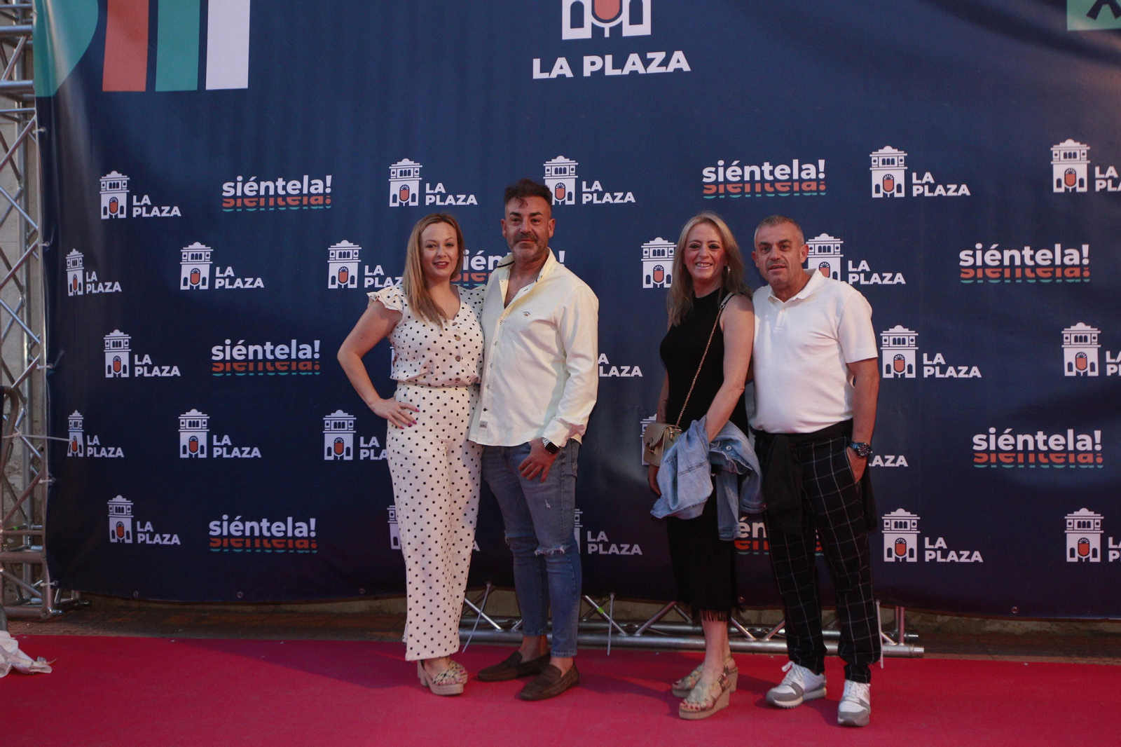 Isabel Pantoja cautiva al público de Almería en la plaza de toros