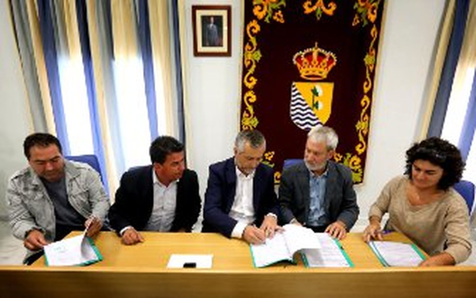 La 'independencia' en la gestión del agua, a un paso