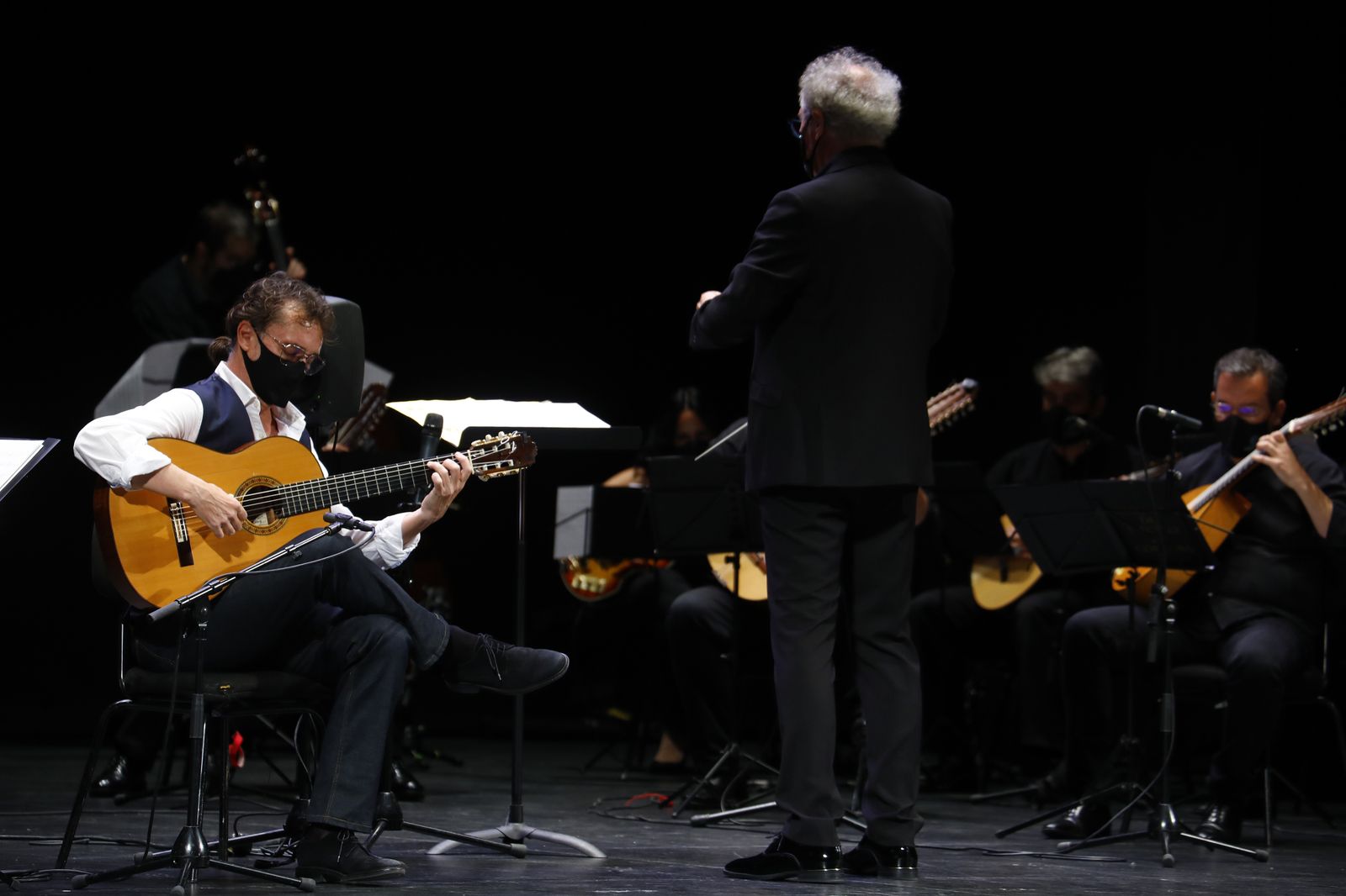 El paso de Mariza y Paco Serrano por el Festival de la Guitarra de Córdoba, en imágenes