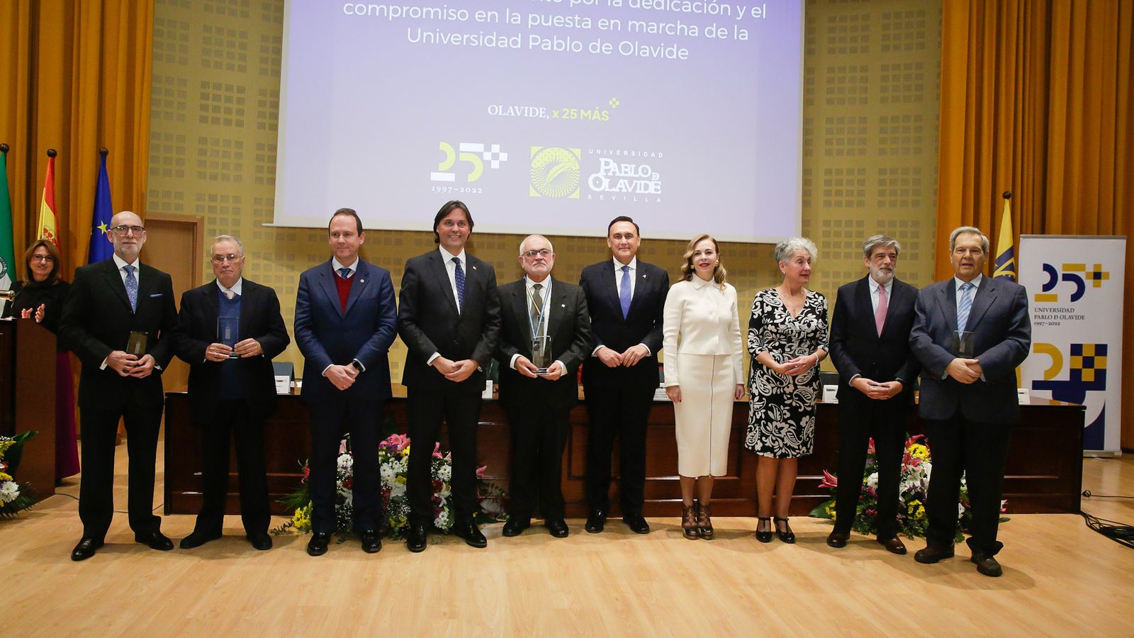 Distinciones del 25 Aniversario al primer equipo de gobierno de la UPO