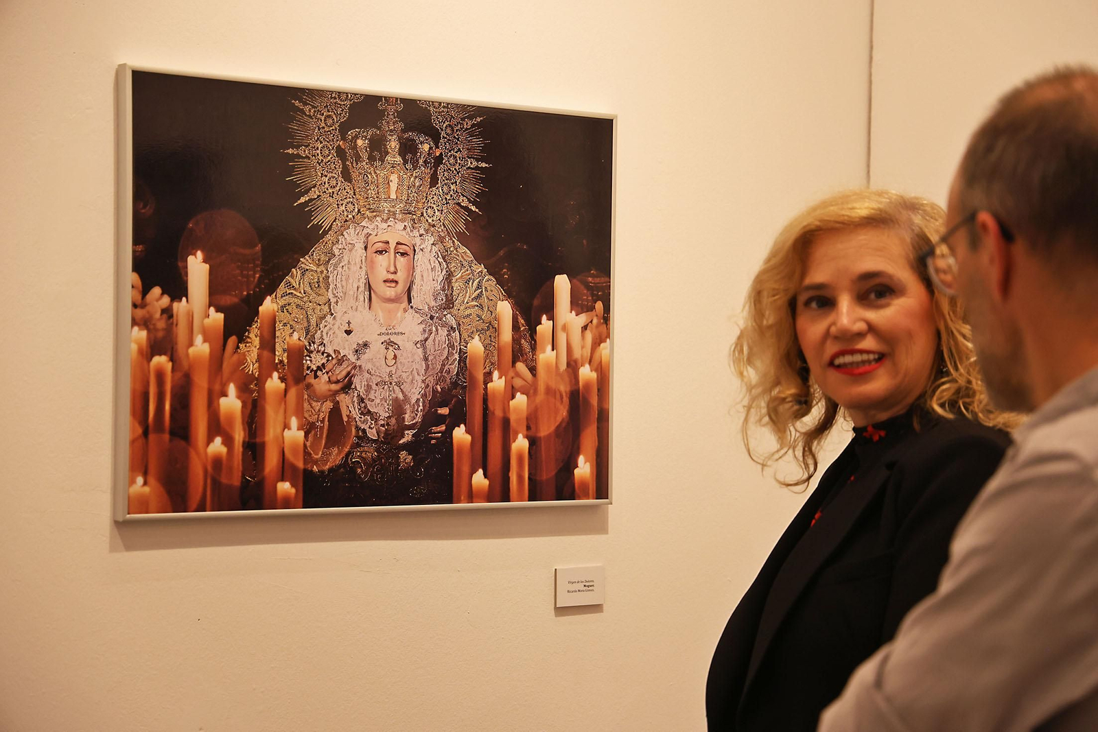 Inauguración de la Exposición de fotografías Huelva, provincia cofrade de Huelva Información en la Diputación de Huelva