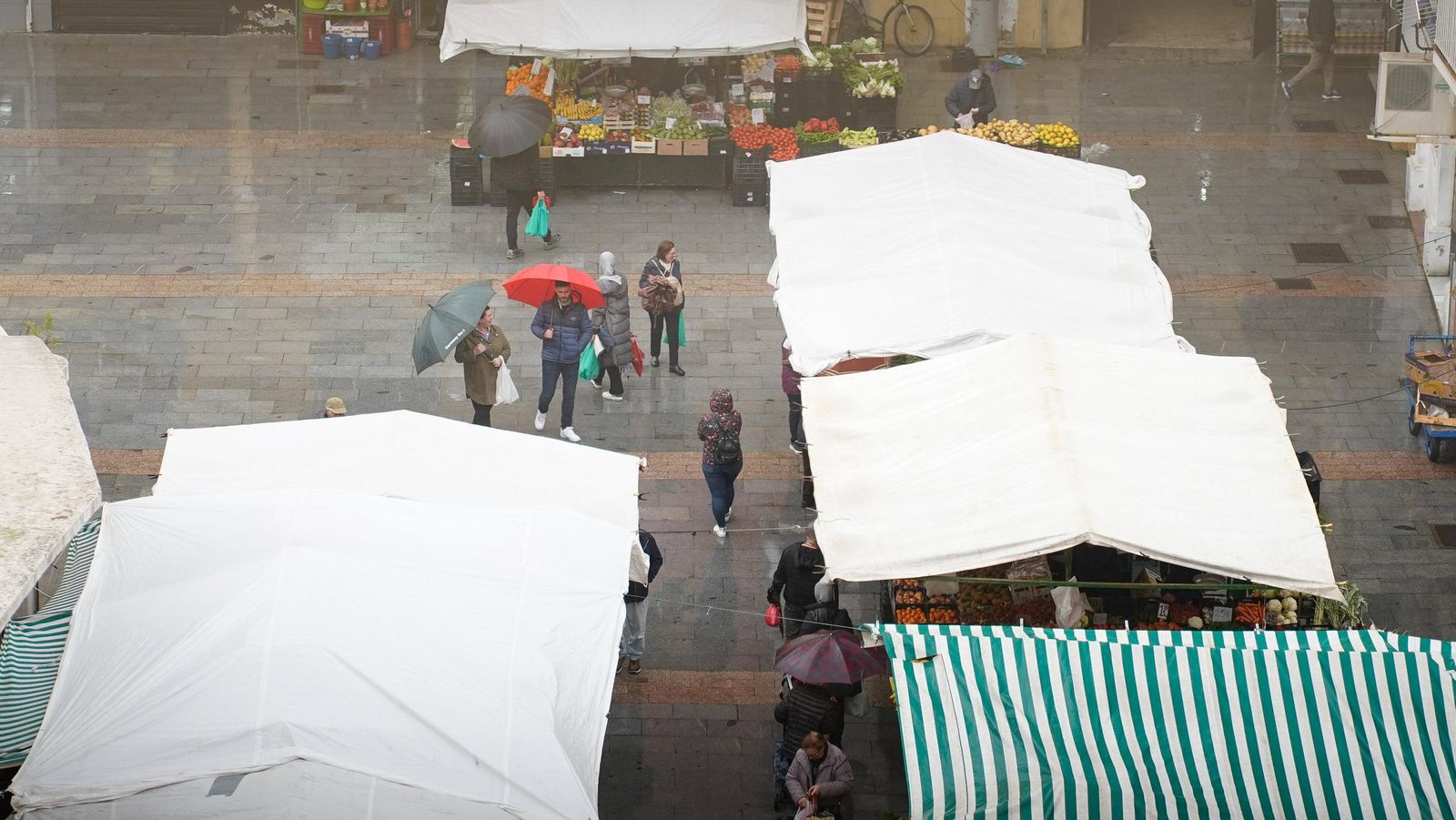 Llueve sobre mojado: Fotos de la borrasca Martinho a su paso por Algeciras