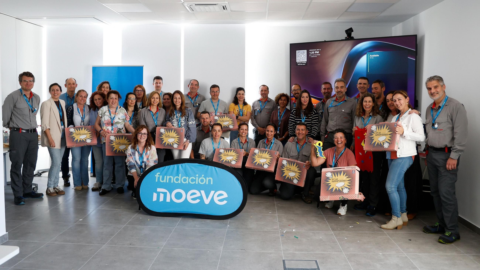 Voluntariado de la Fundación Moeve y Pequeño Deseo.