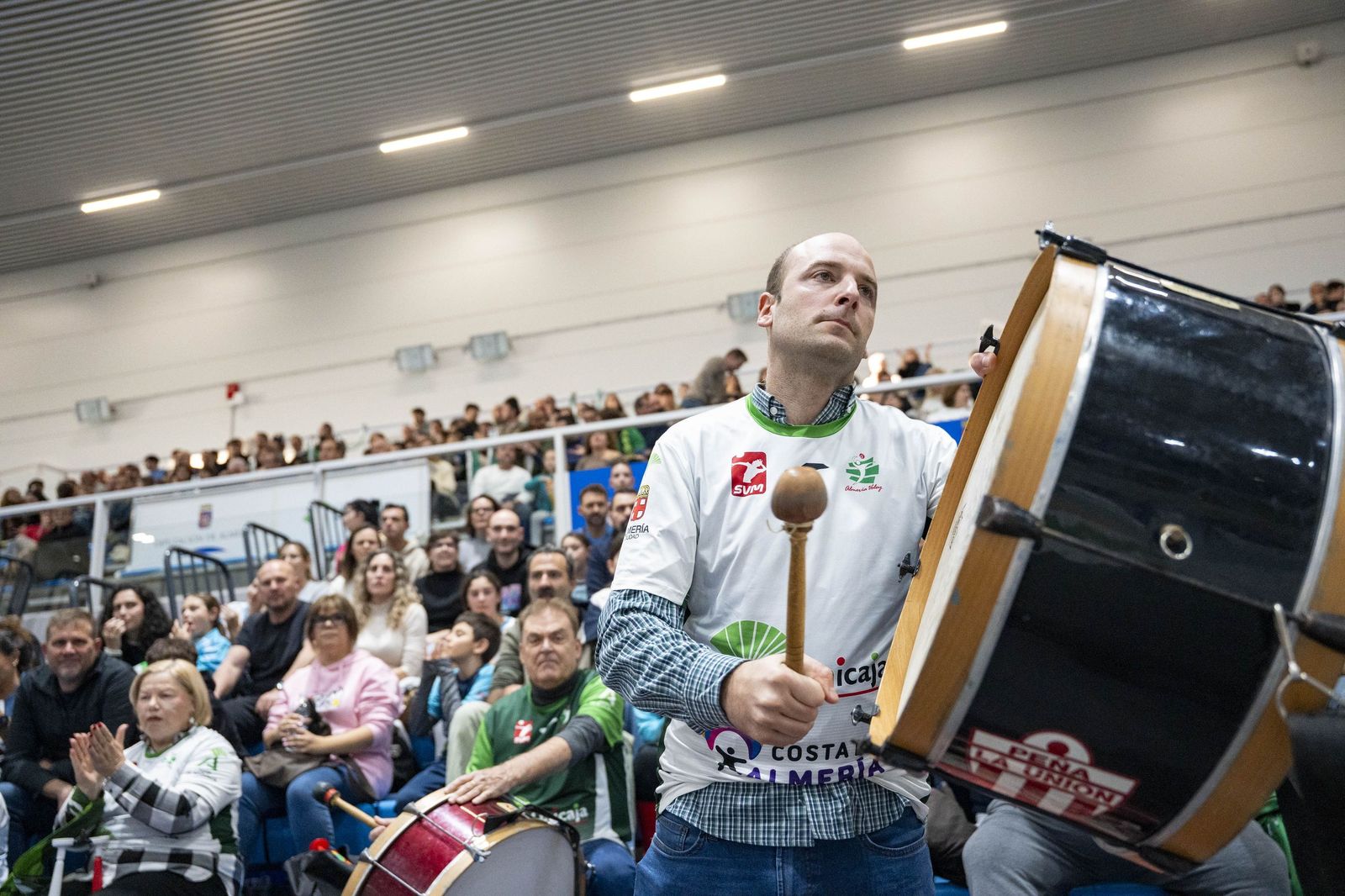 Las imágenes del partido entre Unicaja Costa de Almería y Pamesa Teruel de Superliga de voleibol