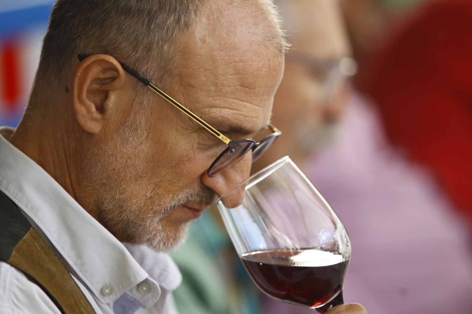 Imágenes de las Fiestas de Abrucena: concurso de mostos, encierro infantil y migas populares