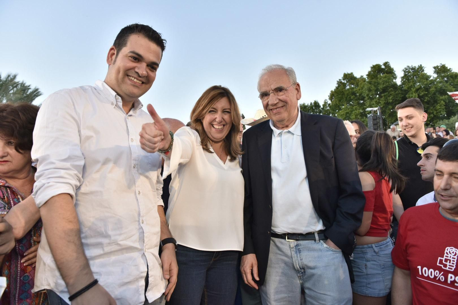 El acto de campaña de Susana Díaz en Sevilla, en imágenes