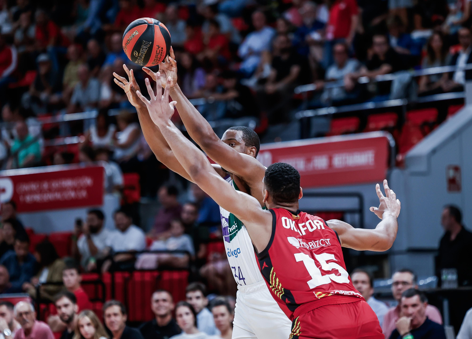 El Casademont Zaragoza-Unicaja, en fotos