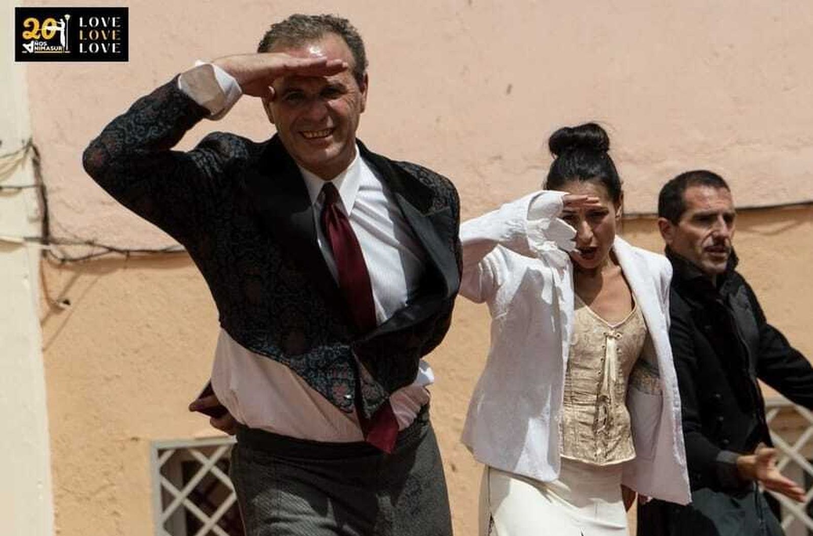 La compañía granadina Animasur, premiada al mejor espectáculo de calle: "Nuestras obras calan, somos más efectivos que 50 charlas"