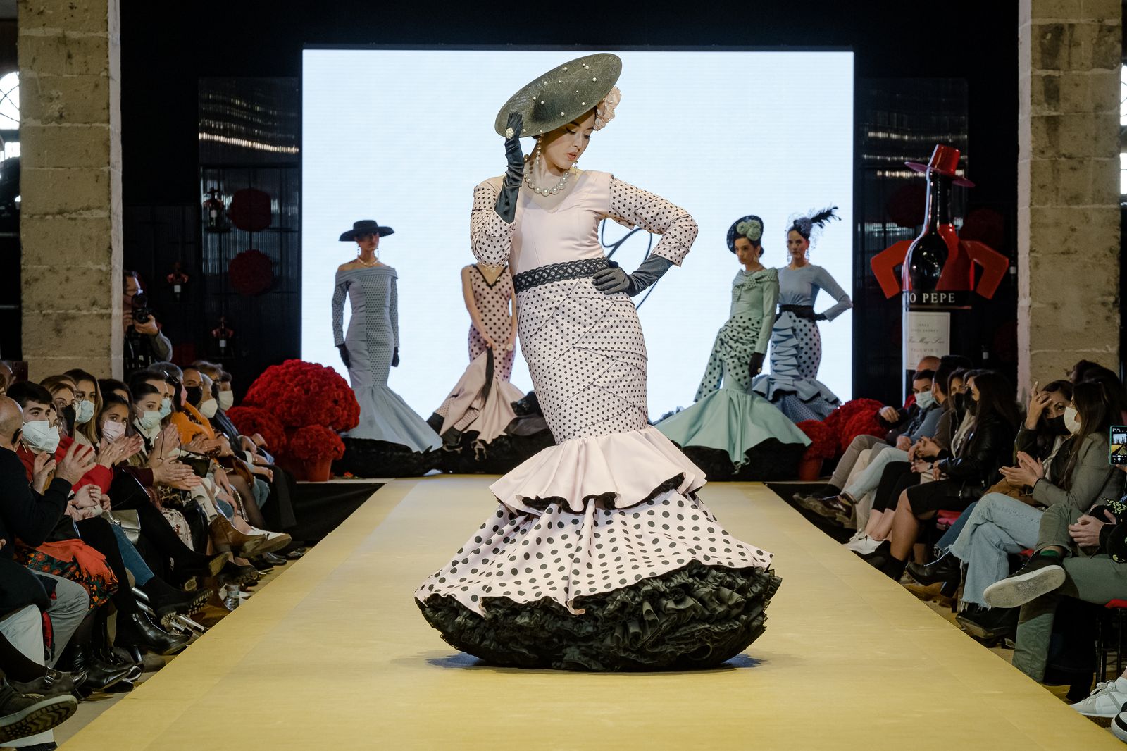 Desfile Certamen Noveles Diseñadores