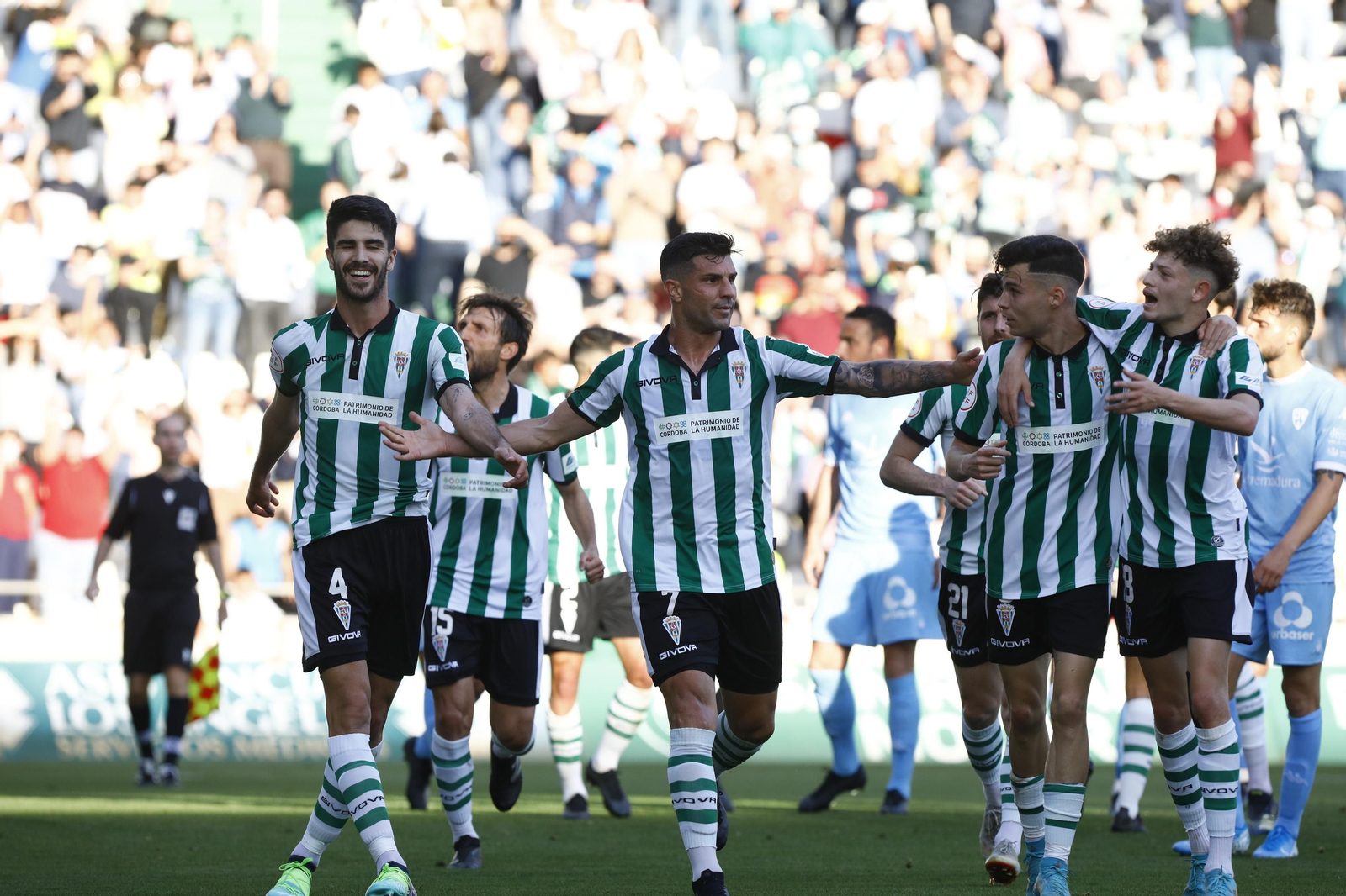Las imágenes del triunfo del Córdoba CF ante el Villanovense