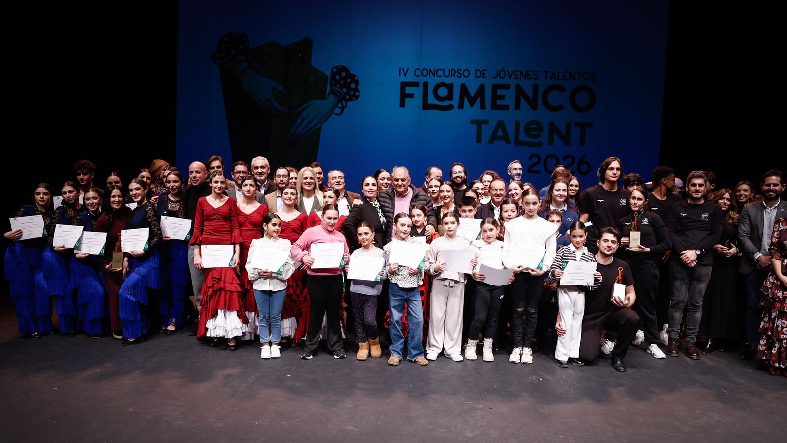 Foto de familia en la Gala Flamenco Talent