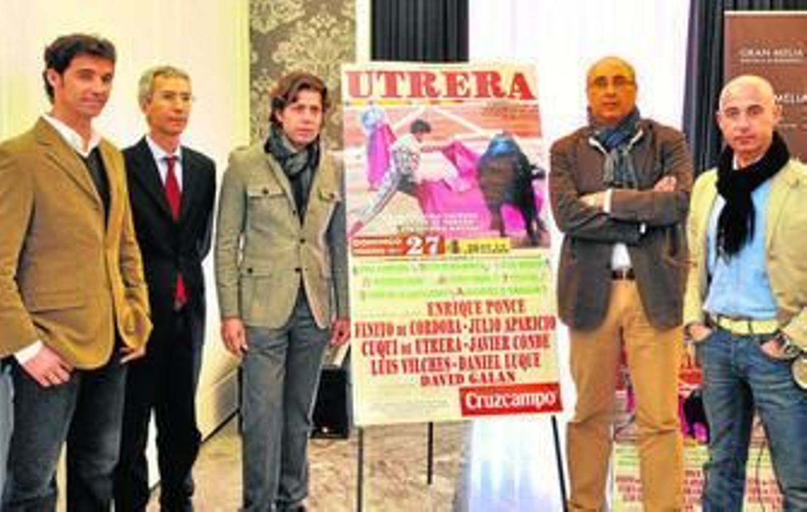 Curro Molina, un homenaje de oro para un artista de plata