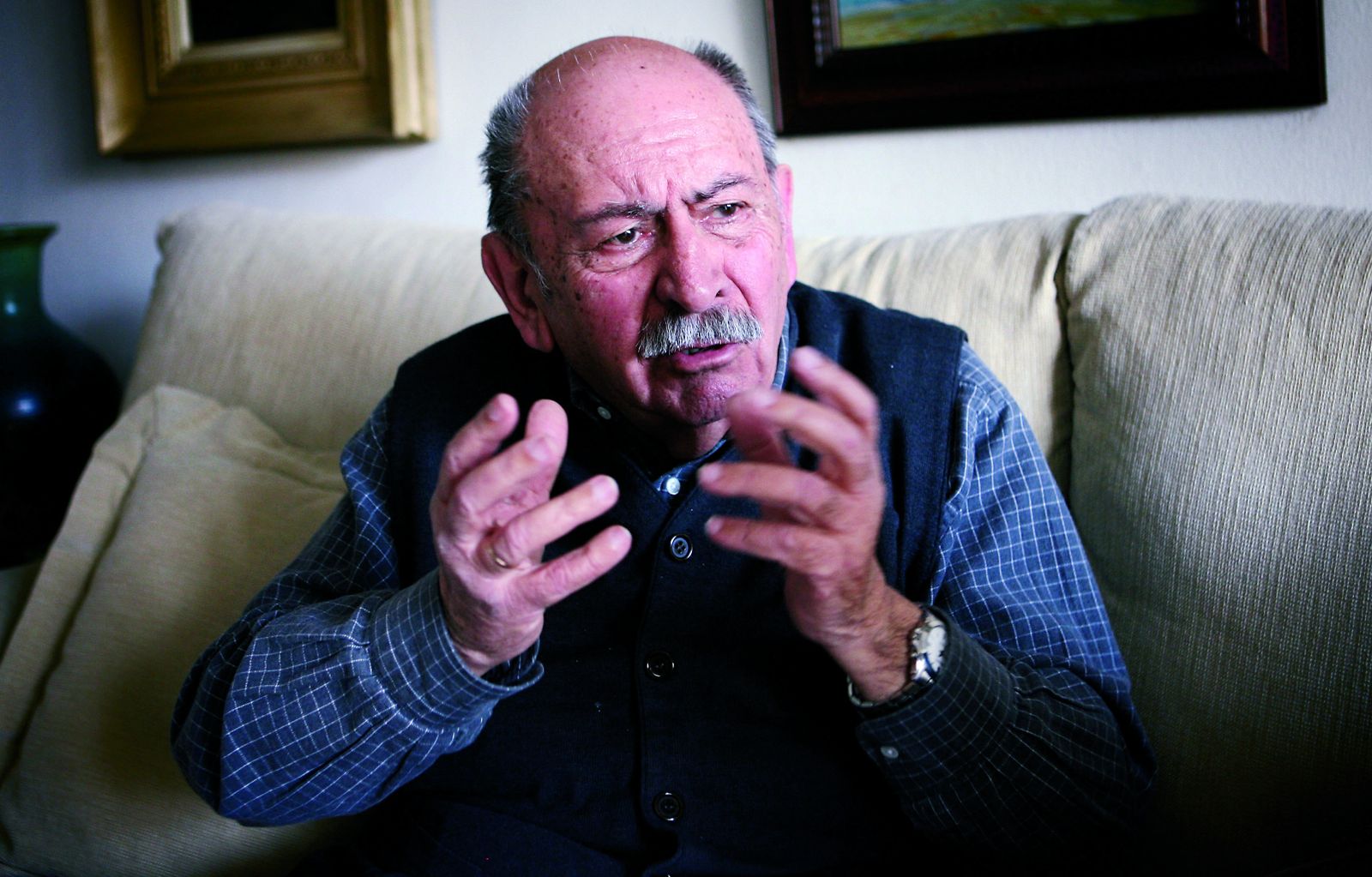 Manuel Olmedo.