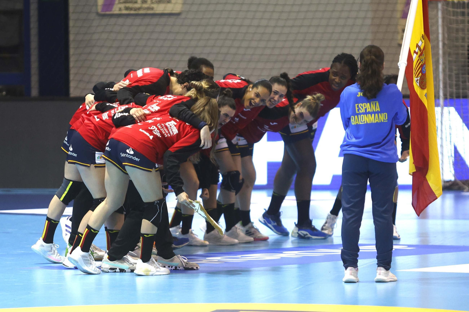 Las fotos del España Croacia de clasificación para el Mundial femenino de balonmano, en Algeciras