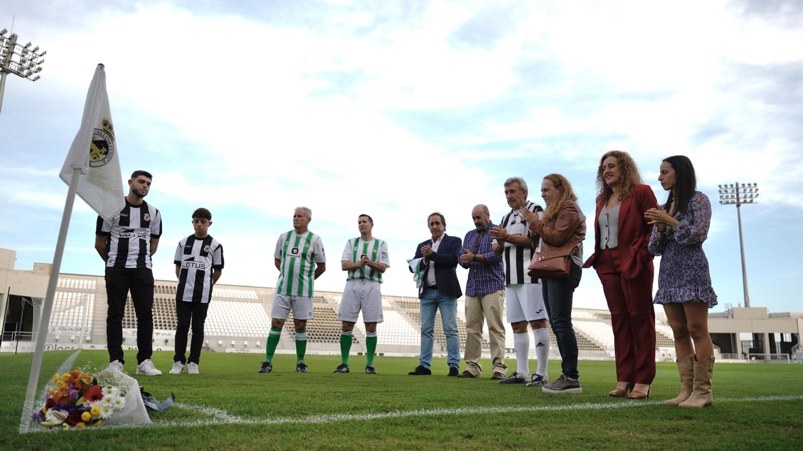 Las fotos del homenaje a Juan Manuel Quirós en La Línea