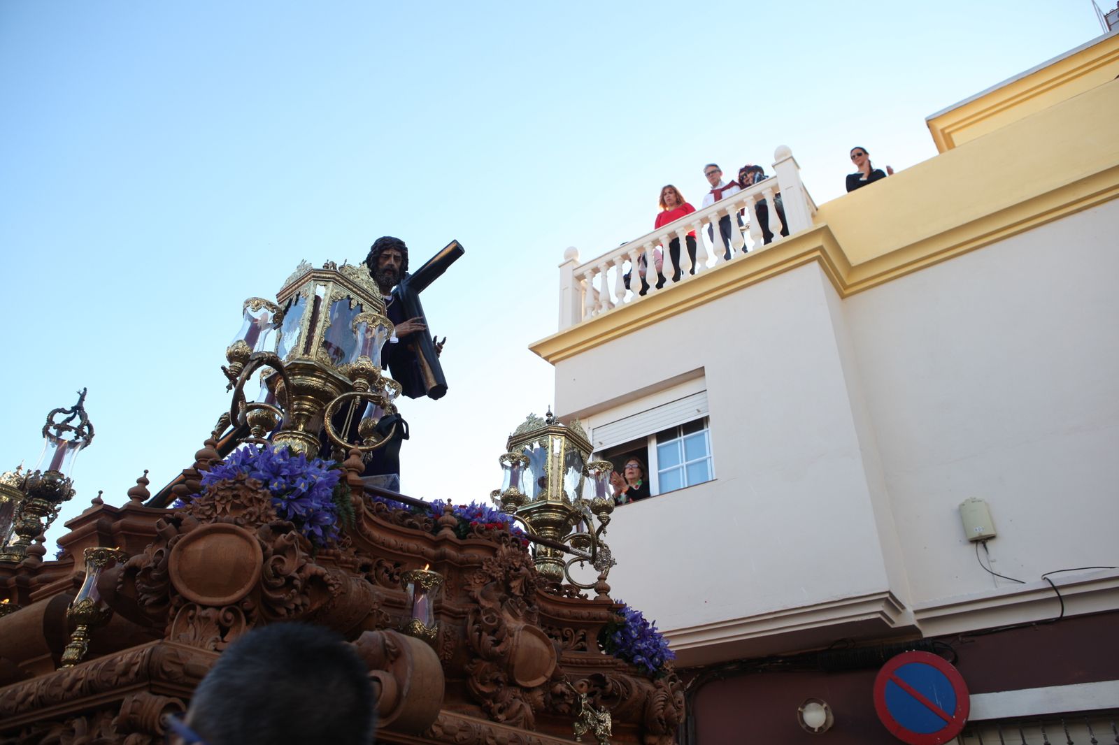 Penas y Dolores, por las calles de La Línea