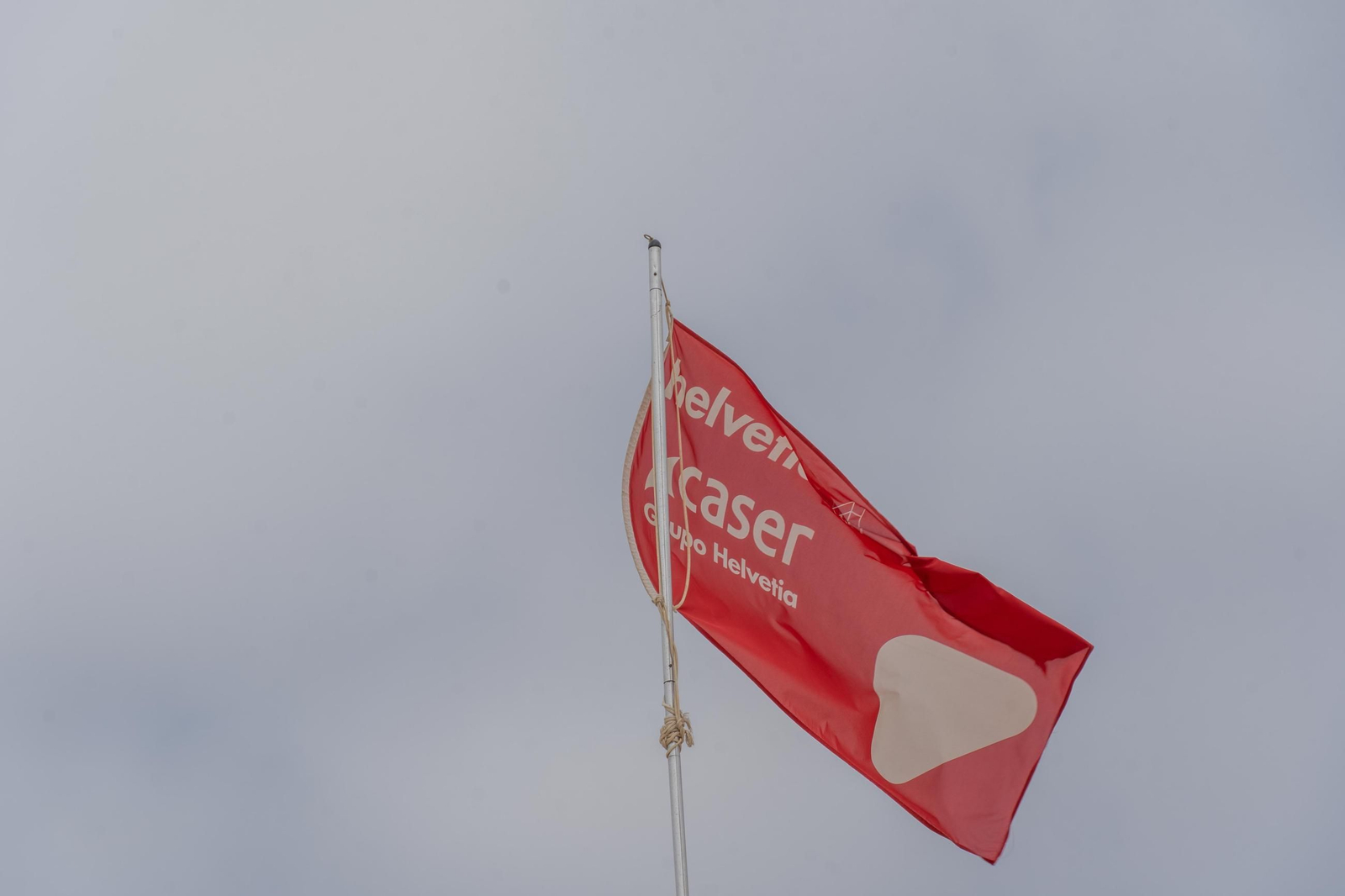 La mañana nublada en las playas de El Portíl