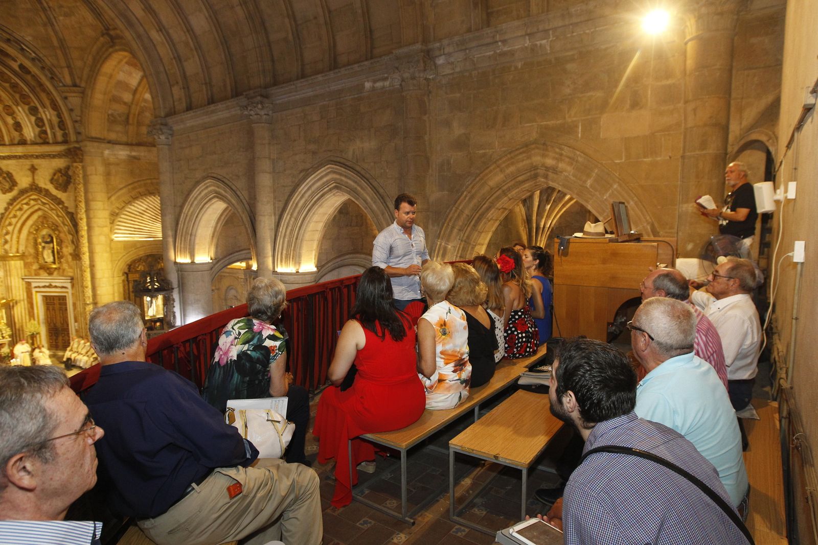 Fotogalería misas en honor a la Virgen del Mar. Feria de Almería 2019