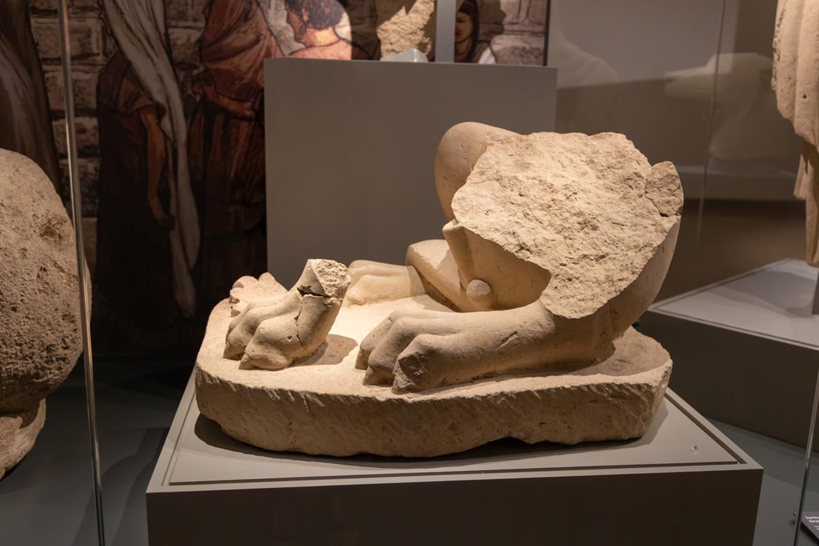 Exposición La Dama, el Príncipe, el Héroe y la Diosa, en el Museo Íbero