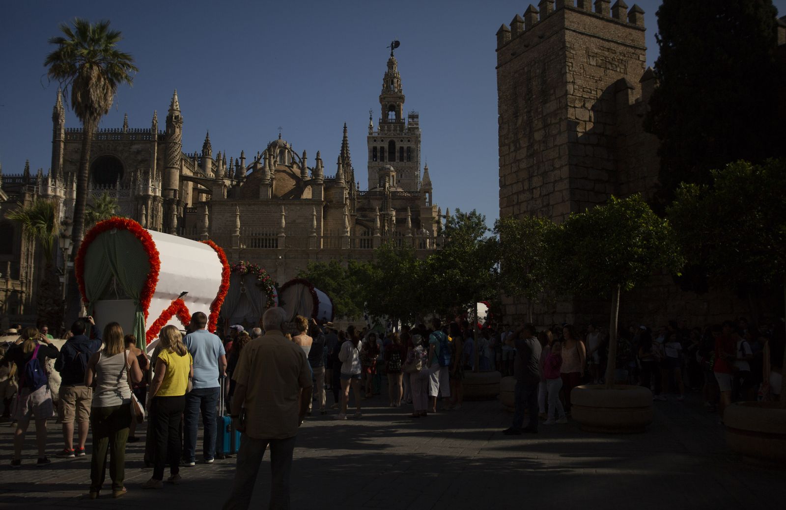 Salida de la Hermandad de Sevilla hacia El Rocío