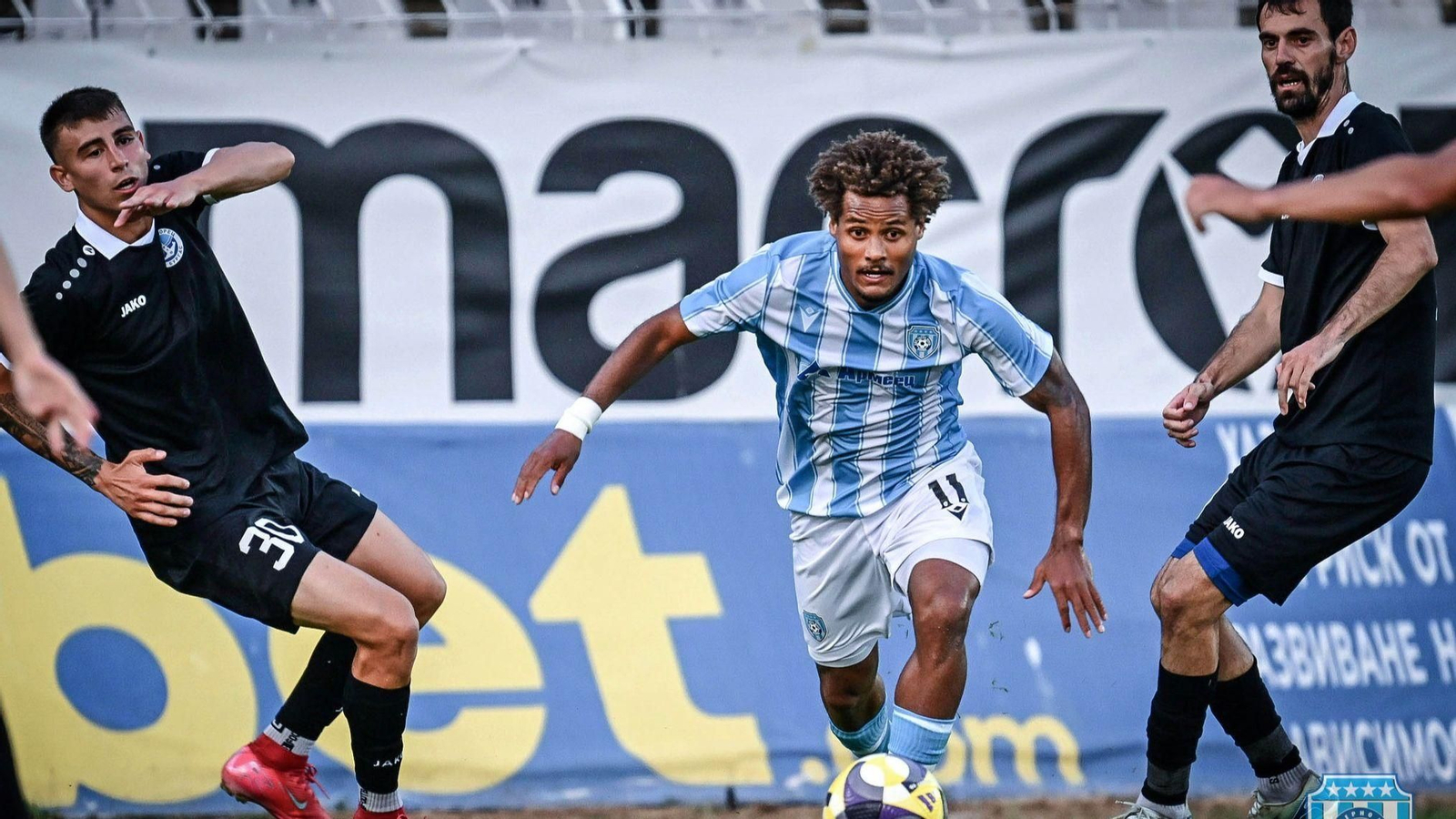 Joao Pedro, en un amistoso con el Cherno More.