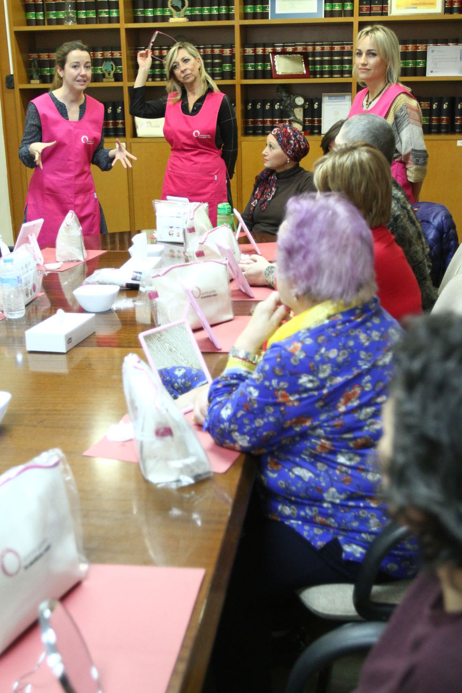 Taller Ponte Guapa, te sentirás mejor, en el Juan Ramón Jiménez