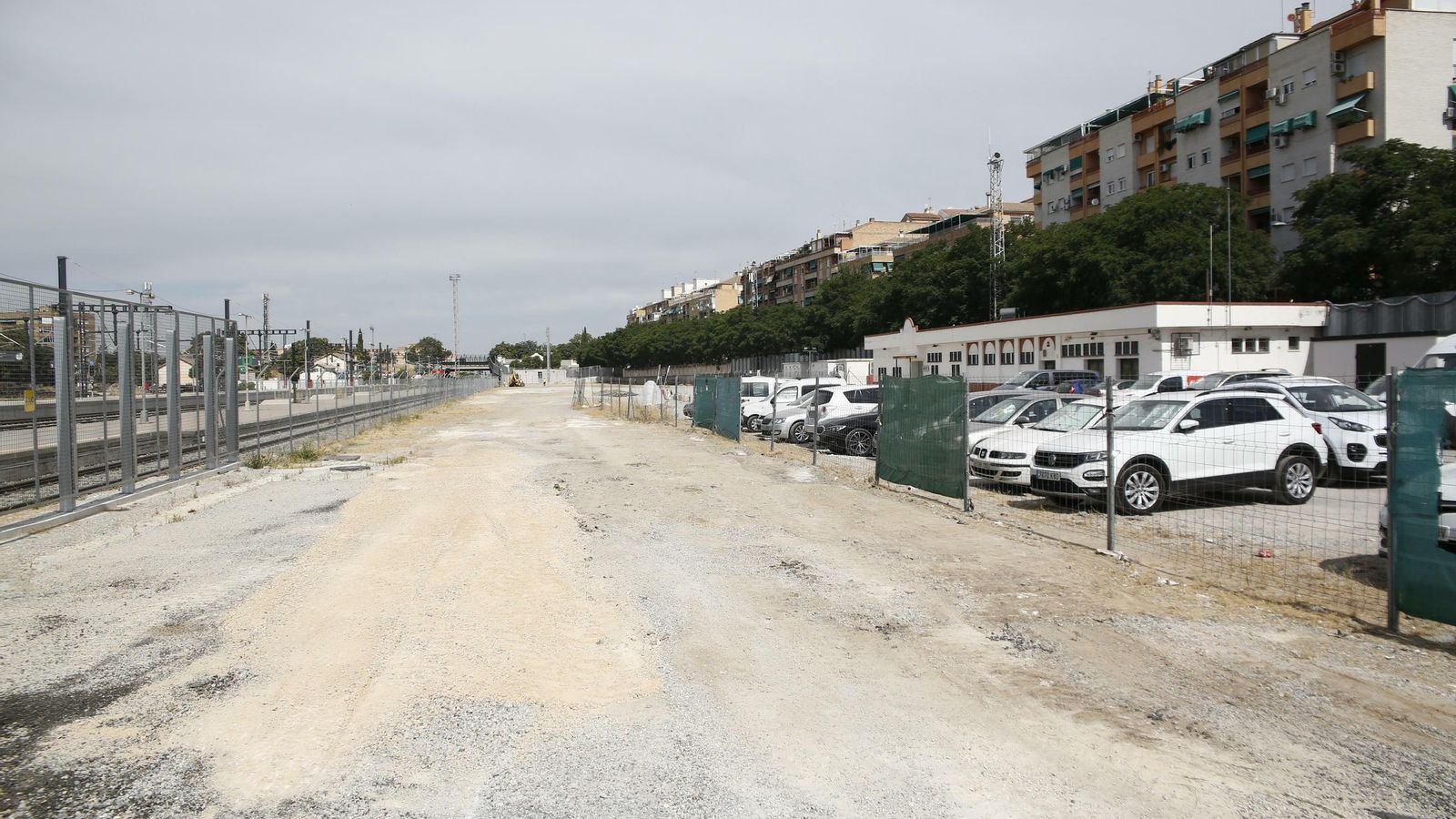 Vista del solar donde se construirá el aparcamiento de la Estación Vista del solar donde se construirá el aparcamiento de la Estación