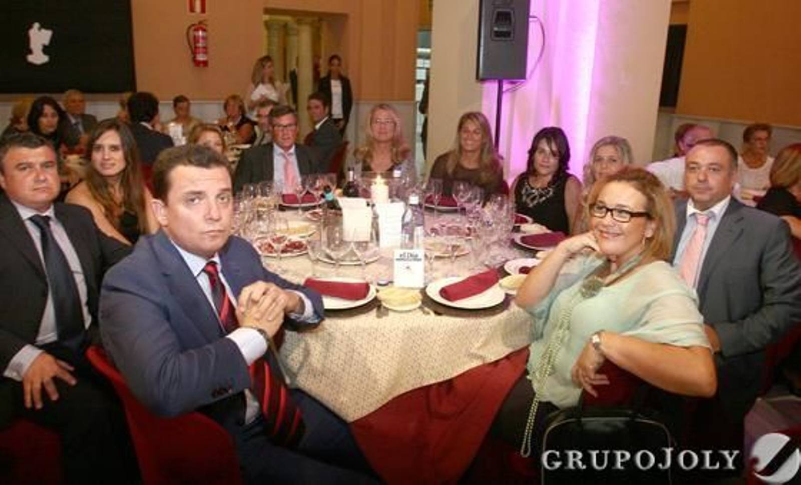 Emilio Ponce, José Luis Rubio, Esther Barros, Miriam López, Pelayo Bentabol, Adelaida Mellado, Guadalupe del Toro, Pilar de Haro, Rocío Mellado, Juan Carlos Adame y Yolanda Pelayo.

Foto: Josue Correa