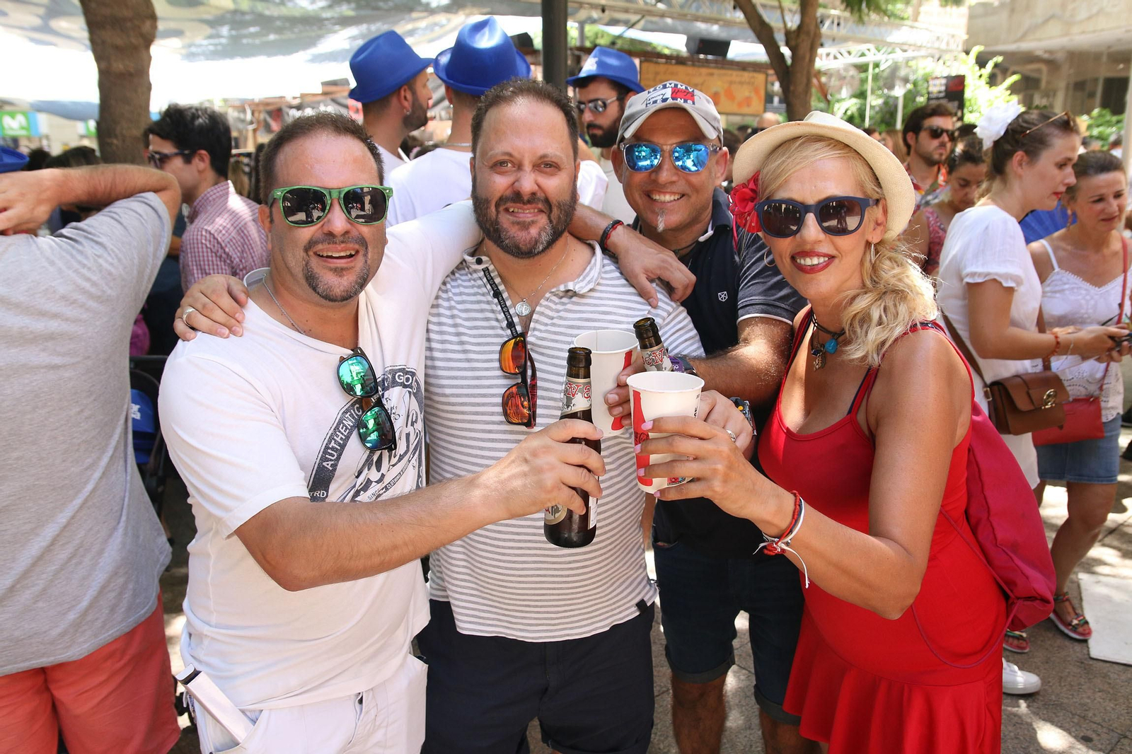 Las imágenes del lunes en la feria del mediodía