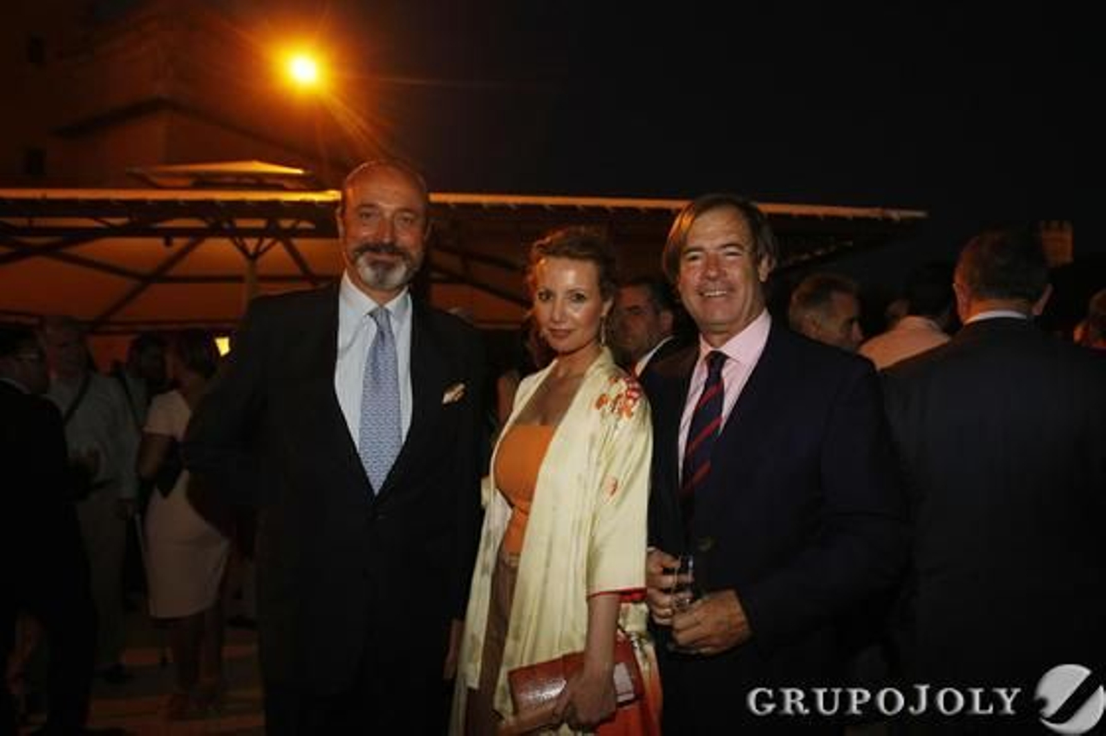 José Ramón Fernández de Mesa, Marita Rufino y Pedro Domecq.

Foto: Manuel Pascual · Miguel Angel Gonzalez · Manuel Aranda