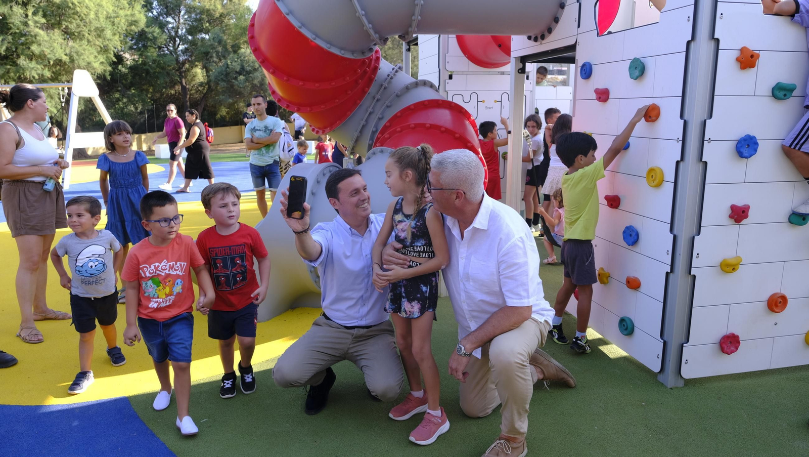 Inauguración del Parque de los Derechos Humanos, en Villa Inés (Huércal de Almería), en imágenes