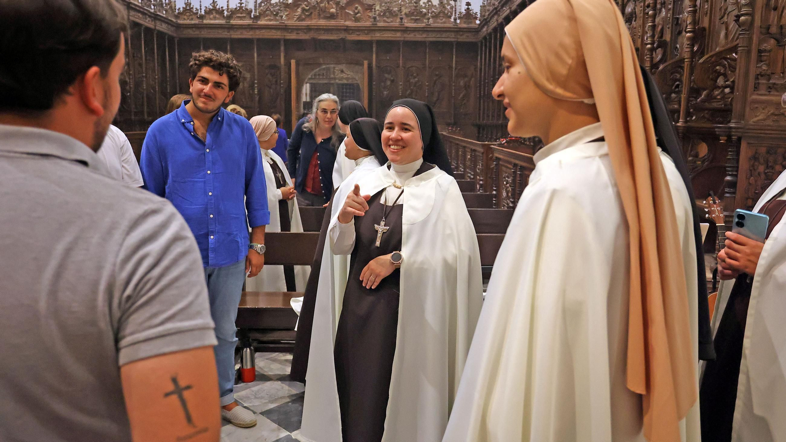 Imágenes de la misa de bienvenida a las hermanas Carmelitas en La Cartuja de Jerez