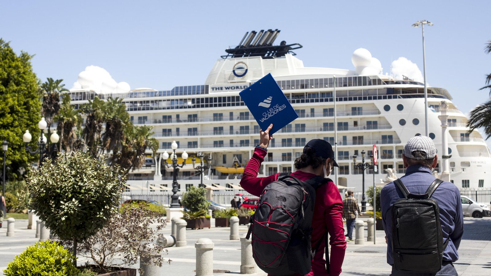 crucero en Cádiz lv