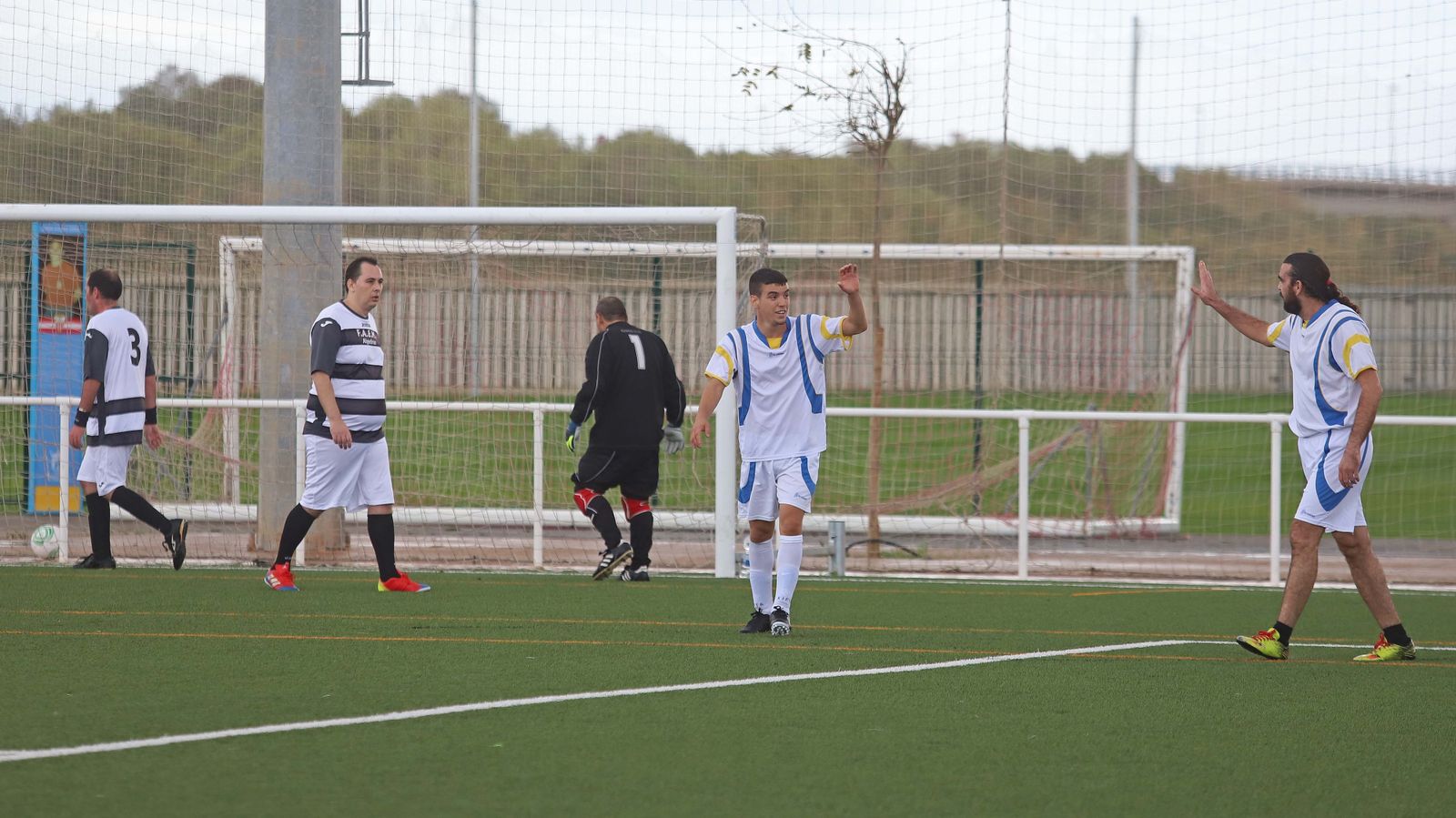 Fotos del IV torneo de fútbol-7 de APadis